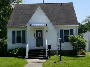 505 E Lafayette St, Olney, IL 62450