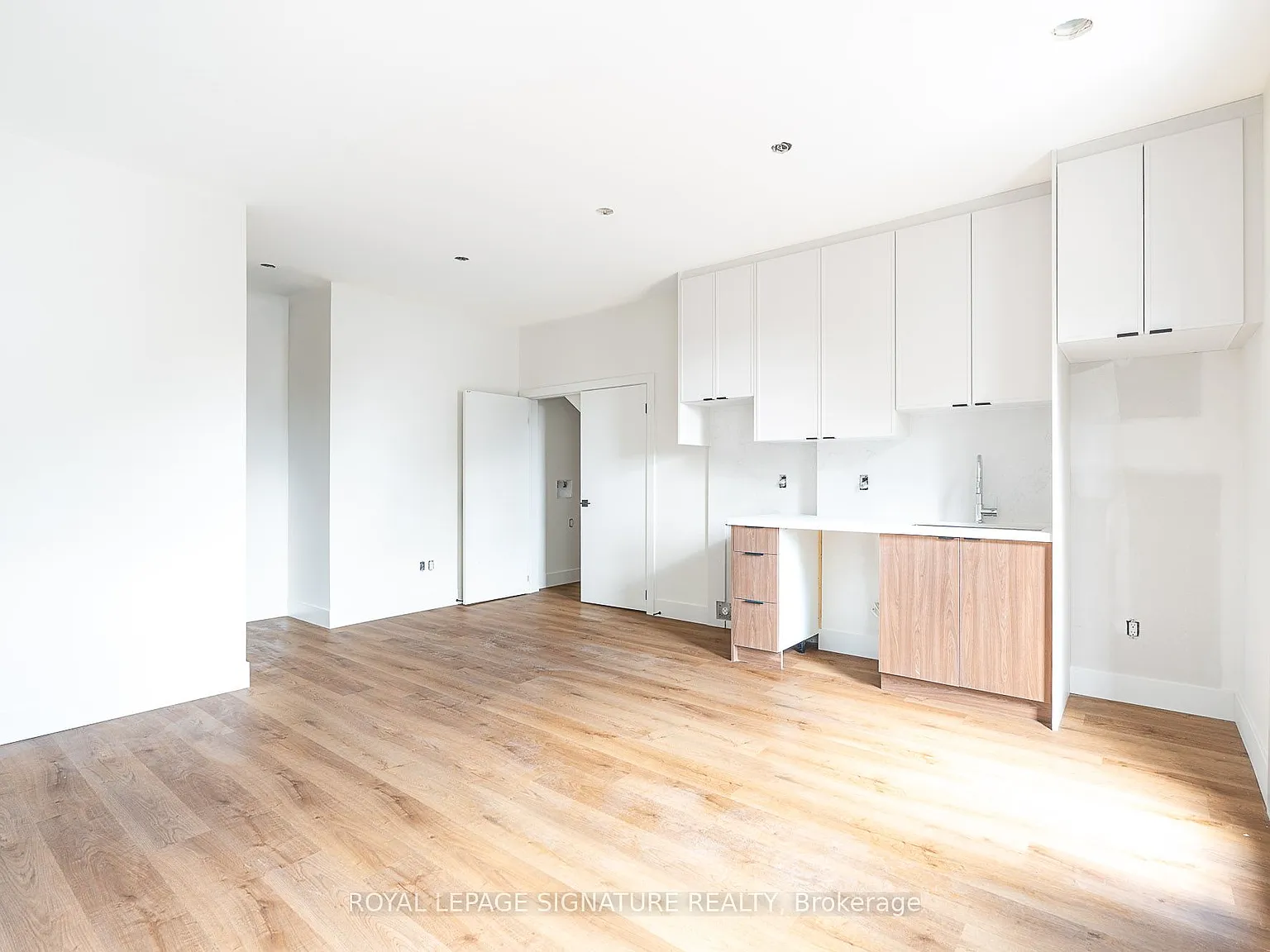 Studio, $1,700 — Photo 2
