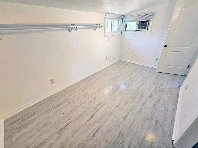 2nd Floor N. Bedroom