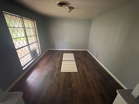 2nd image of 9373 Delores Dr