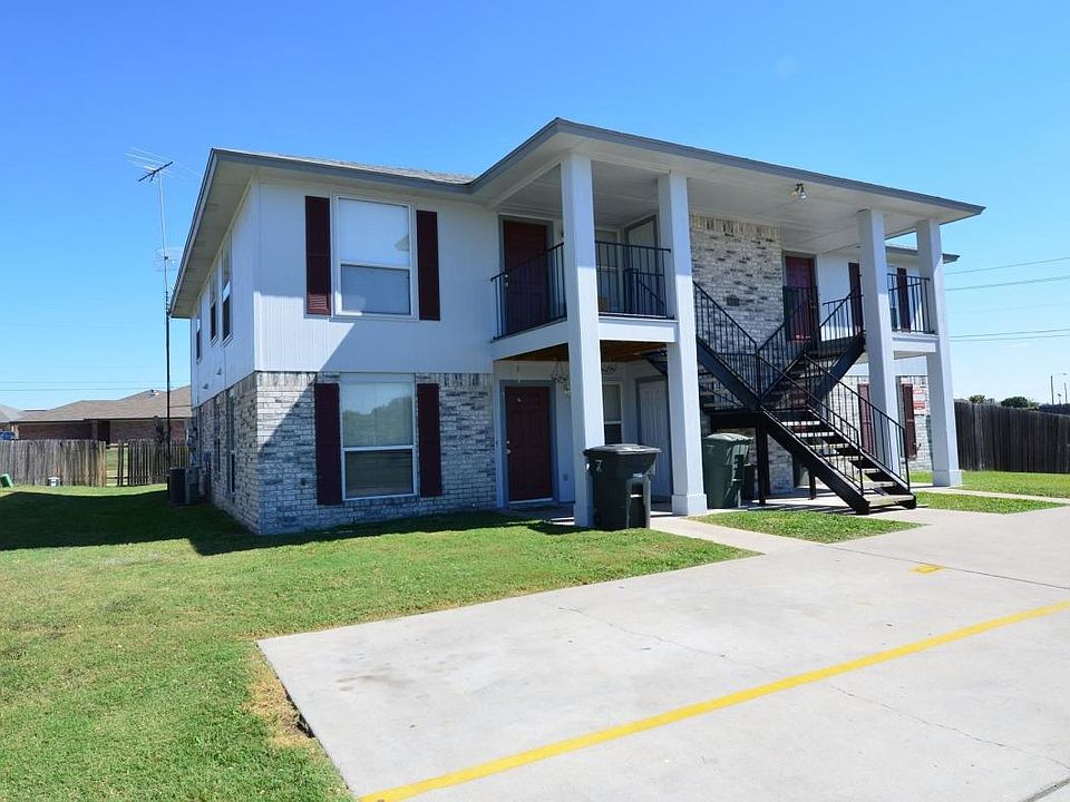 1st image of 2200 Wright Way