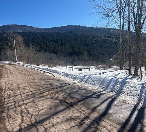 2nd image of 131 Huntersfield Rd