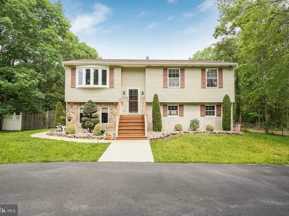 743 Pennsylvania Ave, Franklinville, NJ 08322