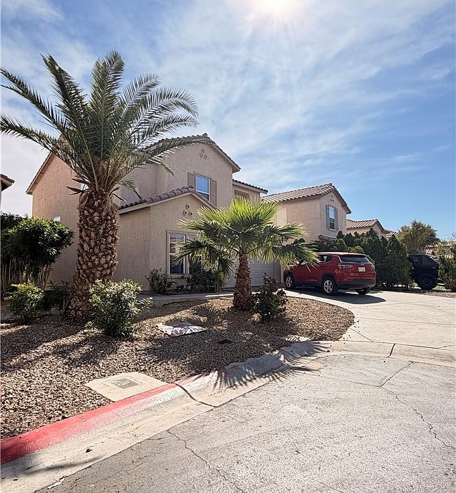 1st image of 5905 Clover Canyon Ln