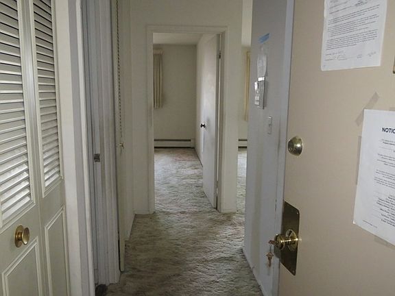 2nd image of 1375 Rebecca Dr APT 317
