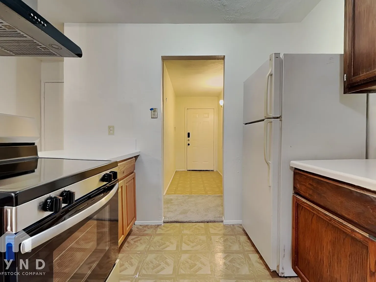 3 bed, 2.0 bath, 1403 sqft, $1,625 — Photo 3