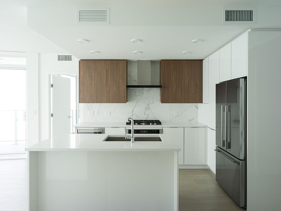 1st image of 7683 Park Cres #2402