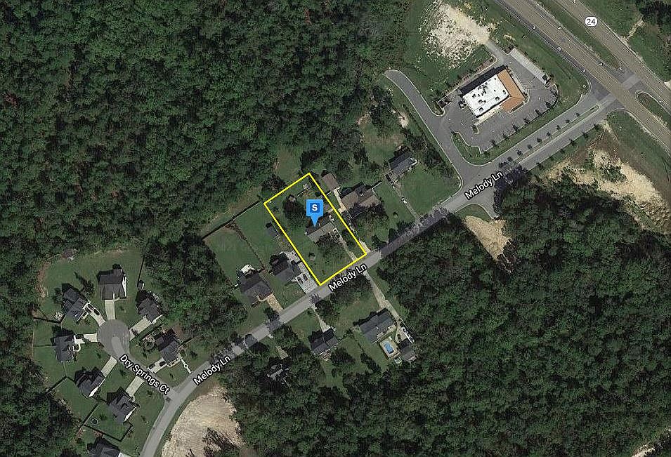 2nd image of 152 Melody Ln