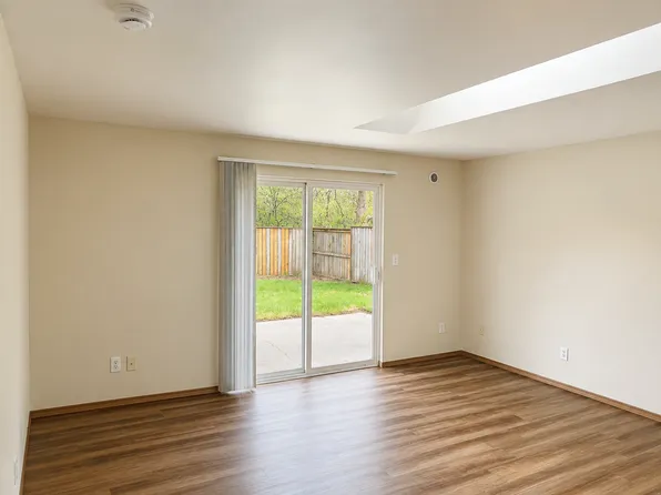 60-63 E Hemlock Ct, Shelton WA 98584 - 60, 60 E Hemlock Ct, Shelton, WA 98584
