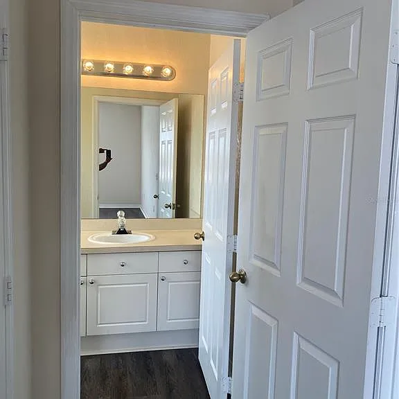 18001 Richmond Place Dr #222 — Photo 10