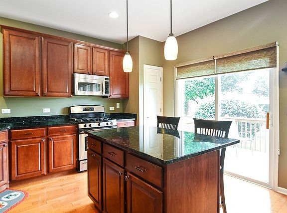 4th image of 6090 Canterbury Ln #4