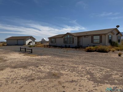 129 Falcon Dr, Rodeo, NM, 88056