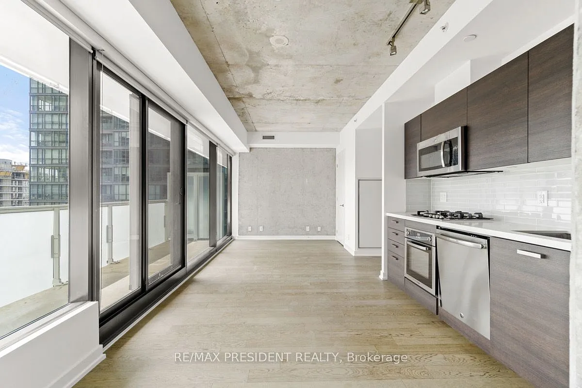 11 Charlotte St — Photo 3