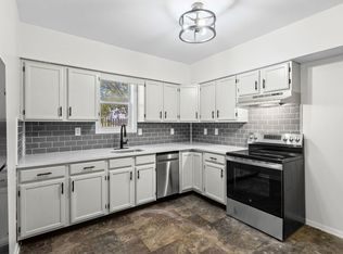 2451 Crosstown, Schenectady, NY 12304
