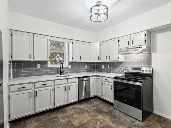 2451 Crosstown, 2451 Albany St APT E, Schenectady, NY 12304