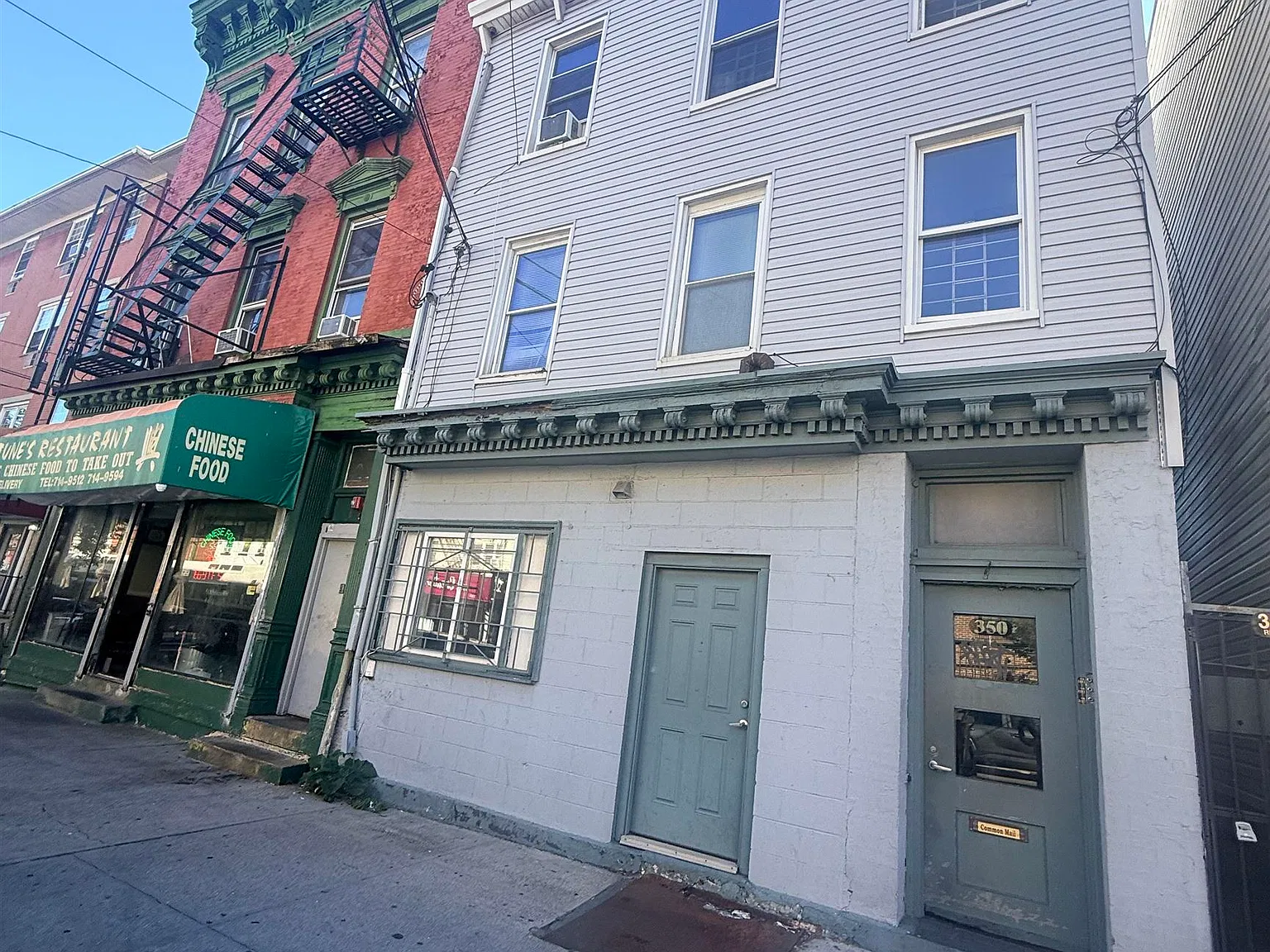 1 bed, 1.0 bath, $1,750 — Photo 1