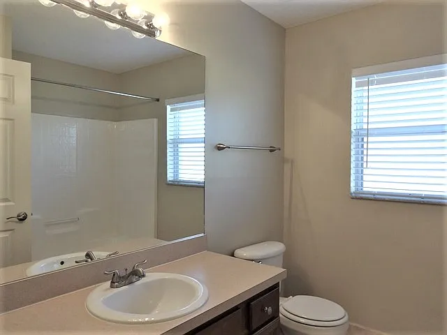 601 SW Curtis St — Photo 23