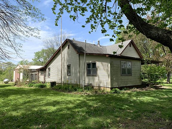 2nd image of 2239 County Road 1975 E