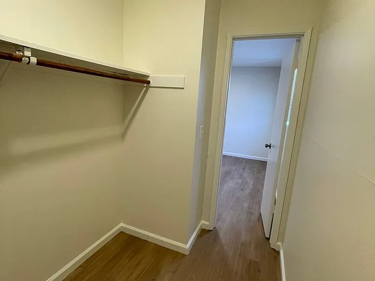 420 Ellwood Beach Dr — Photo 14