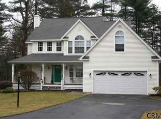 22 Thistle Rd, Saratoga Springs, NY 12866