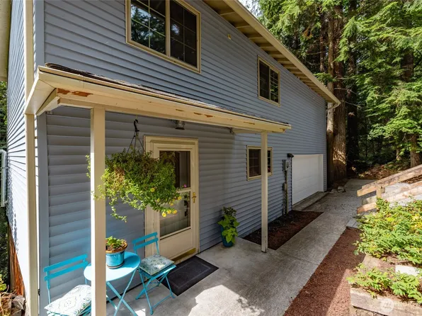 16 Morning Glory Drive, Bellingham, WA 98229
