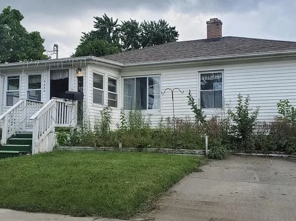 3813 Larchmont St, Flint, MI 48532