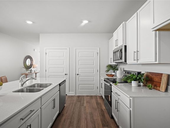 7th image of this home