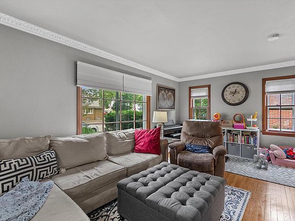 4th image of 2336 S 67th STREET
