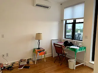 Rented by Space Link Realty