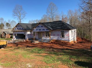 2062 Friendly Ln, Newton, NC 28658