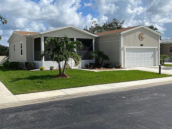 4th image of 5432 San Luis Dr