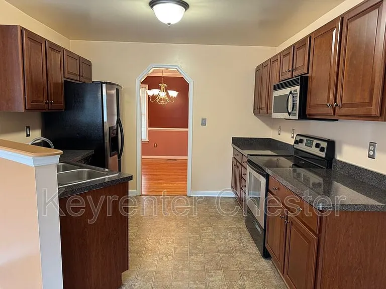 5517 Takach Rd — Photo 4