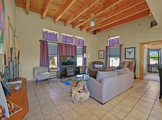 7516 Sagebrush Rd, Santa Fe, NM 87507