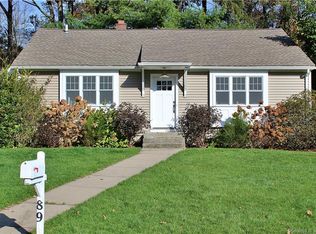 89 Brian Dr, Trumbull, CT 06611