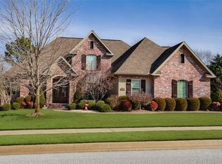 6609 S Willow Ridge Ln, Rogers, AR 72758