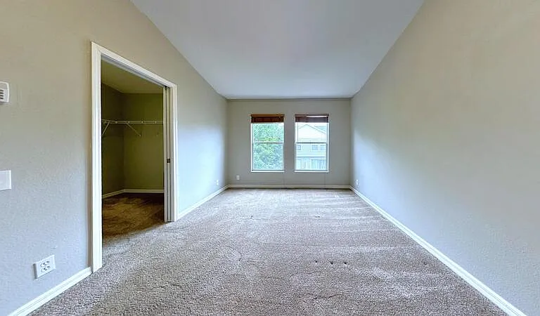 8006 Thoroughbred Loop #1 — Photo 25