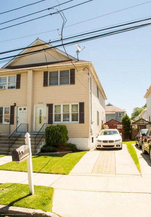 1st image of 17 Dryden Ct
