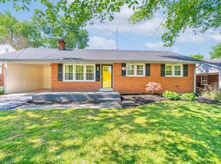 1113 Roselawn Way, Bowling Green, KY 42104