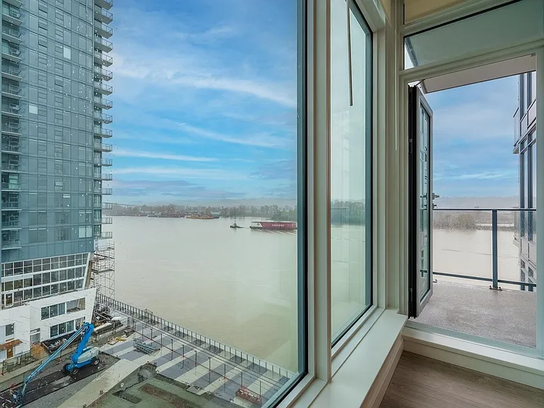 680 Quayside Dr #605 — Photo 14
