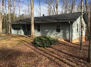 127 Briar Ln, Central, SC 29630