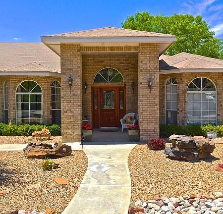 2nd image of 5909 Camino Placido NE
