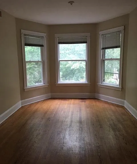 3822 N Wayne Ave #2 — Photo 2