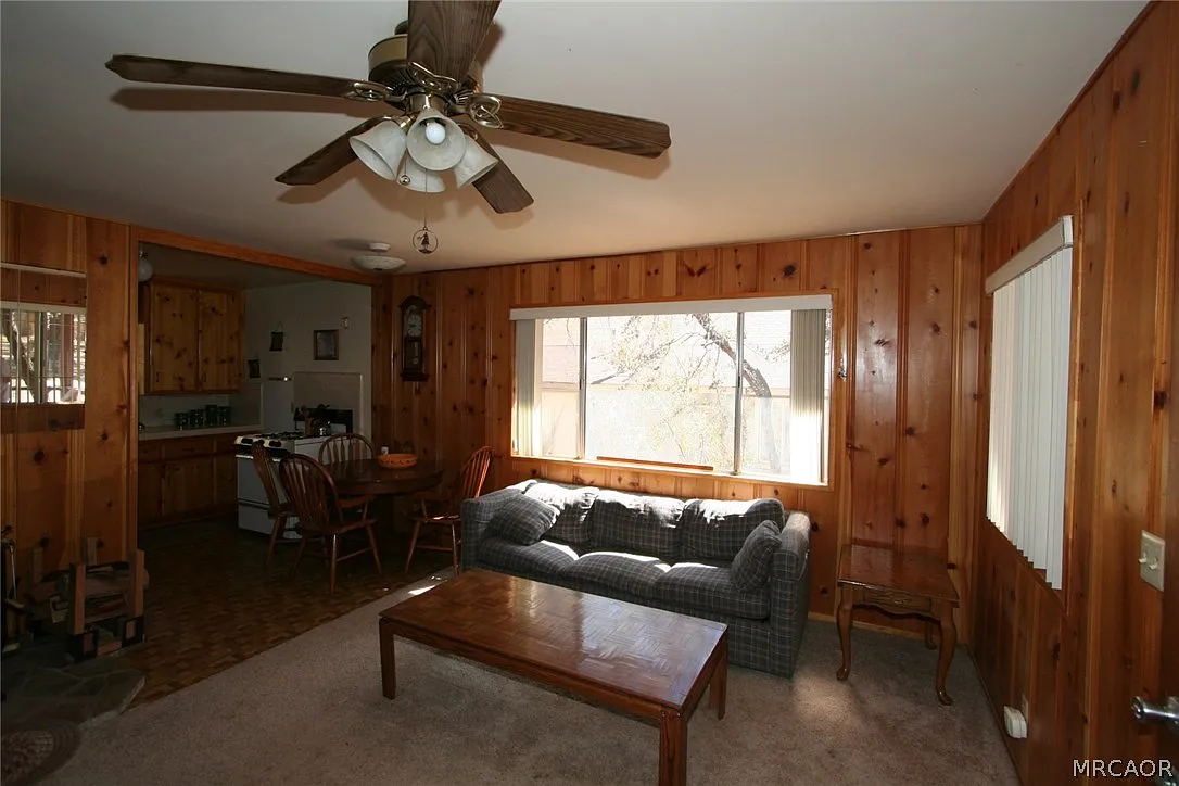 2 bed, 1.0 bath, 576 sqft, $1,700 — Photo 2