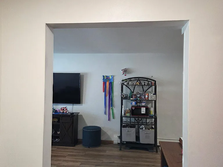 204 Spruce St #1 — Photo 2