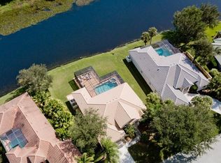 400 Park Trace Blvd, Osprey, FL 34229