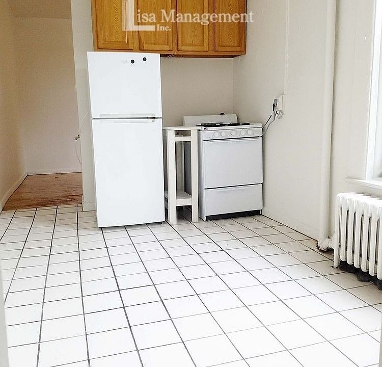 1st image of 328 W 44th St APT 54