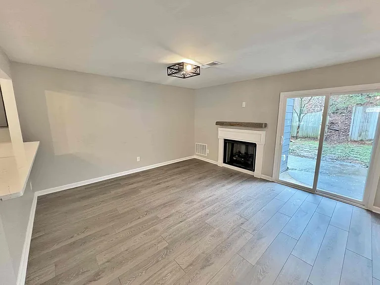 3573 Kennesaw Station Dr NW — Photo 7