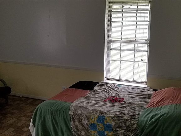 3rd image of 2614 County Road 1270
