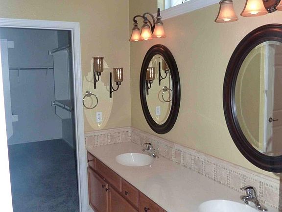view of master bathroom