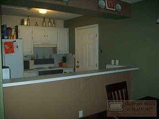 4th image of 613 N South St